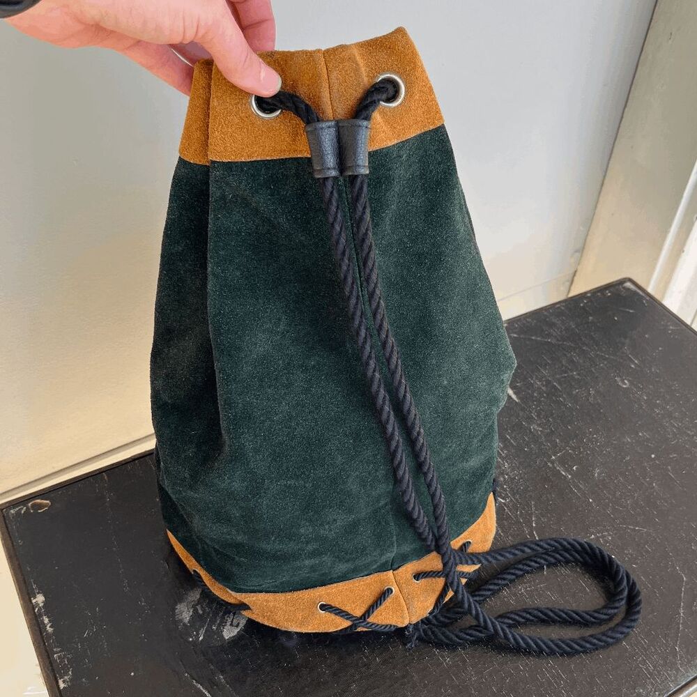 VTG Forest Green Suede Leather Drawstring Backpack USA Boho Minimalist - Picture 8 of 12